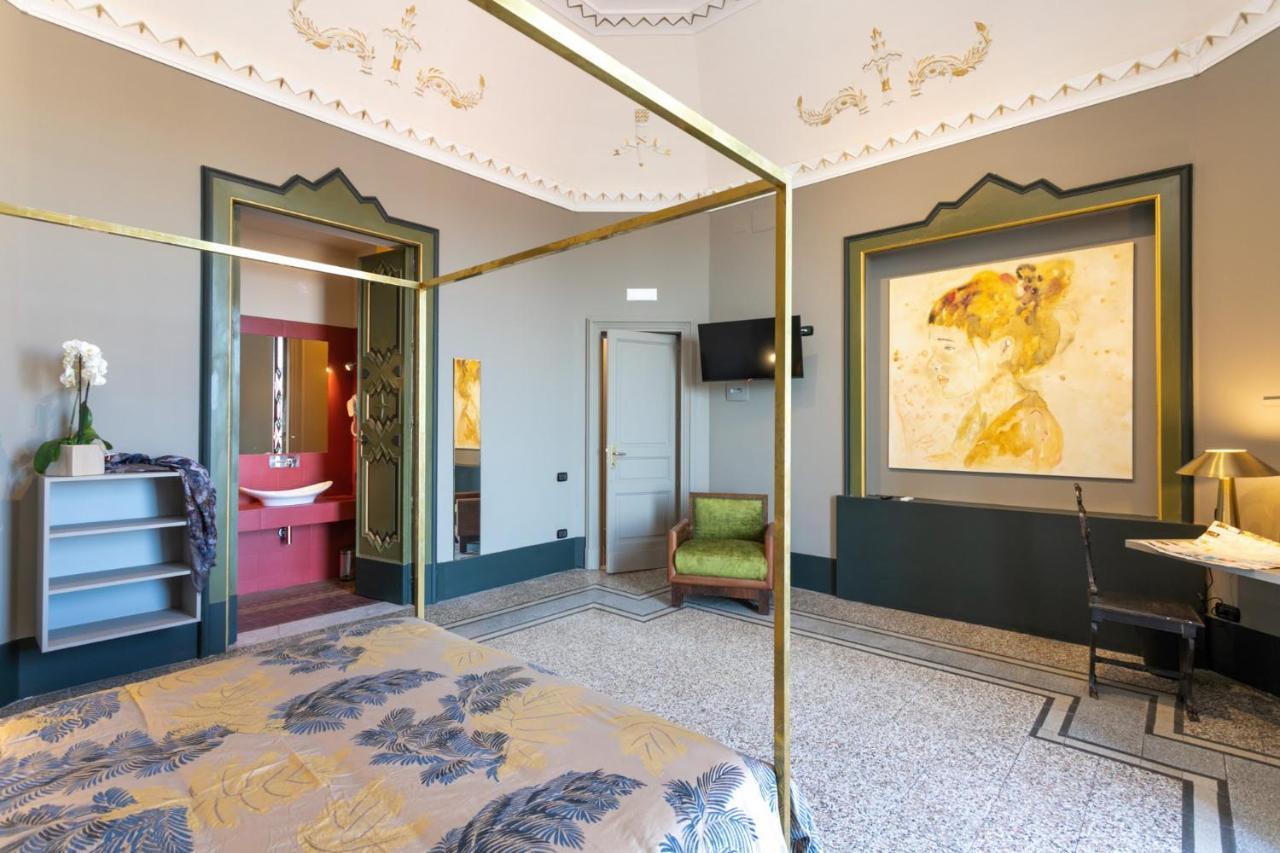 81 Suite And Breakfast Catania Bagian luar foto